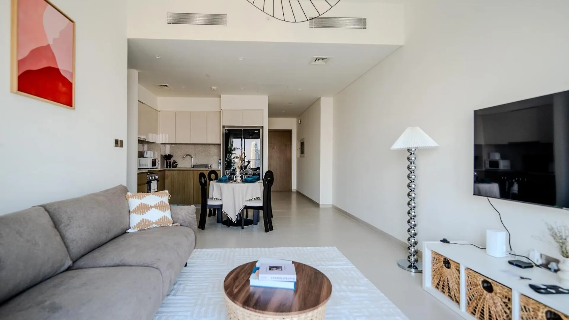 Stunning 2Br Apt Burj Royale 10 Mins Walk To Dubai Mall 0*,  United Arab Emirates